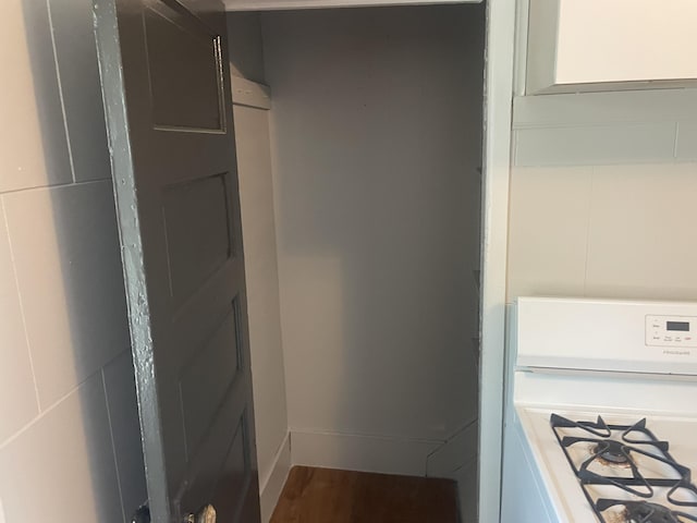 1776 Mcilwrath St, Muskegon, MI 49442 - view of closet