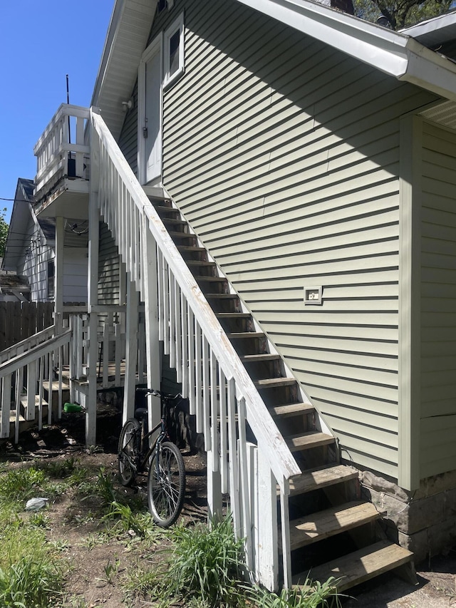 1776 Mcilwrath St, Muskegon, MI 49442 - view of side of property featuring stairway