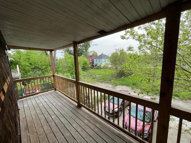 2563 Canton St, Detroit, MI 48207 - view of deck
