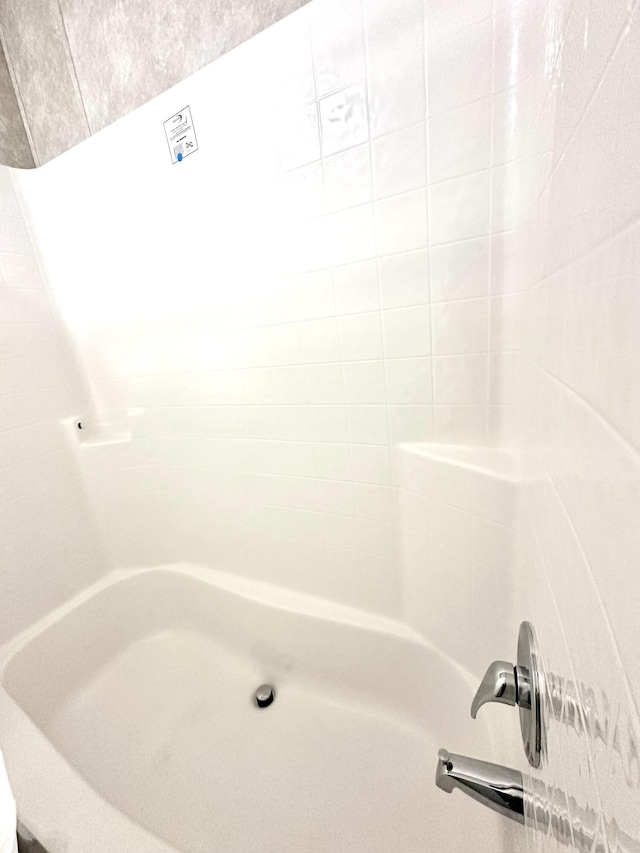 3502 Beech Ln, Twin Lake, MI 49457 - full bath featuring a shower