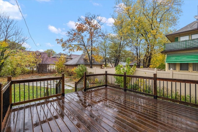 deck featuring fence