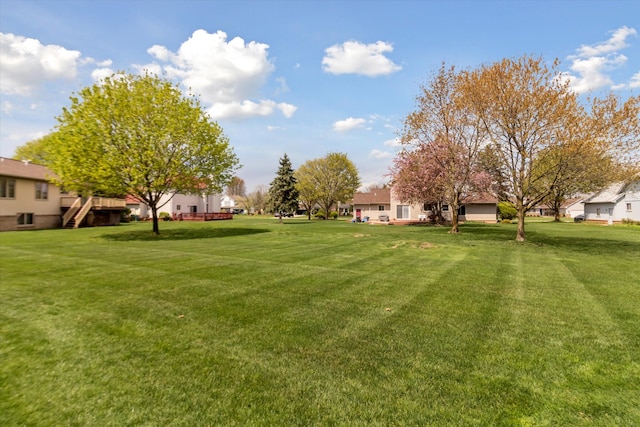 view of yard with a residential view