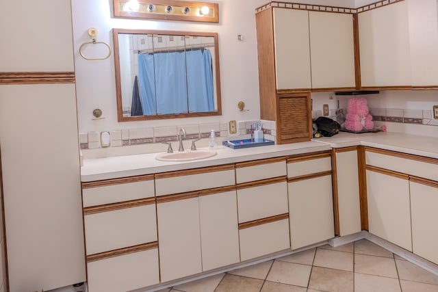 12600 Hayes St, Detroit, MI 48205 - bathroom featuring vanity and tile patterned flooring