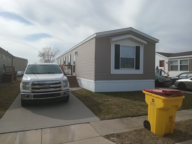 CharlamageAvenue Charlamagne, Clinton Township, MI 48038 - view of property exterior