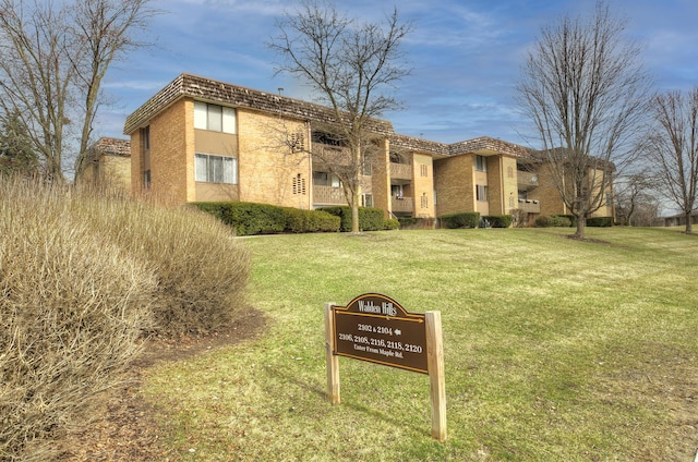 view of building exterior