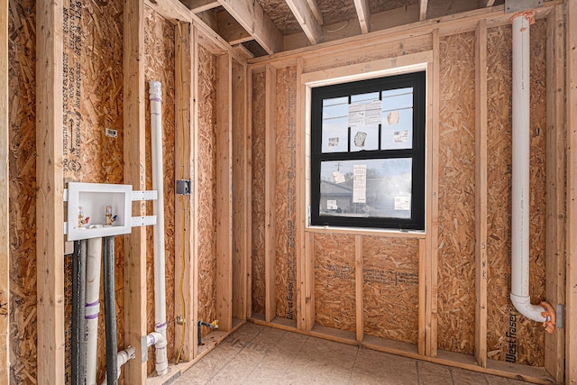23708 Lexington Ave, Eastpointe, MI 48021 - view of corridor