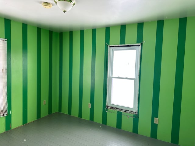 4469 Cooper Rd, Marlette, MI 48453 - spare room featuring wallpapered walls
