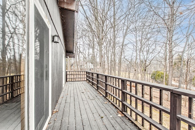 4710 Cove Rd, West Bloomfield, MI 48323 - view of deck