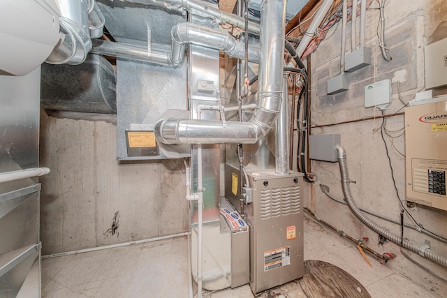 4710 Cove Rd, West Bloomfield, MI 48323 - view of utility room