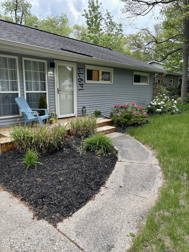14977 Lakeshore Ave, Grand Haven, MI 49417 - photo 2