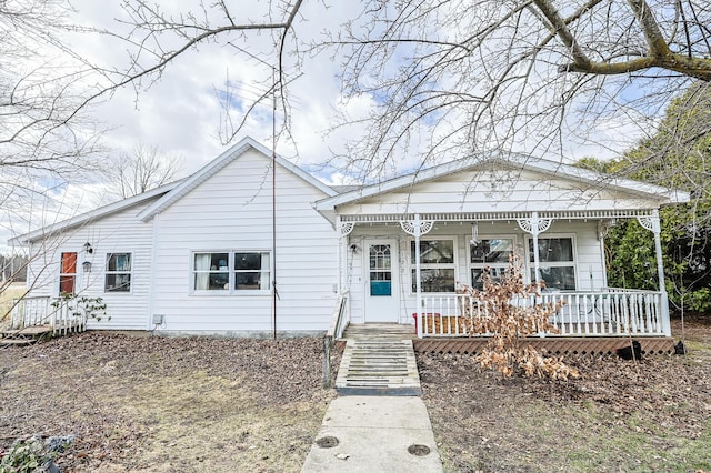 bungalow-style house with covered porch