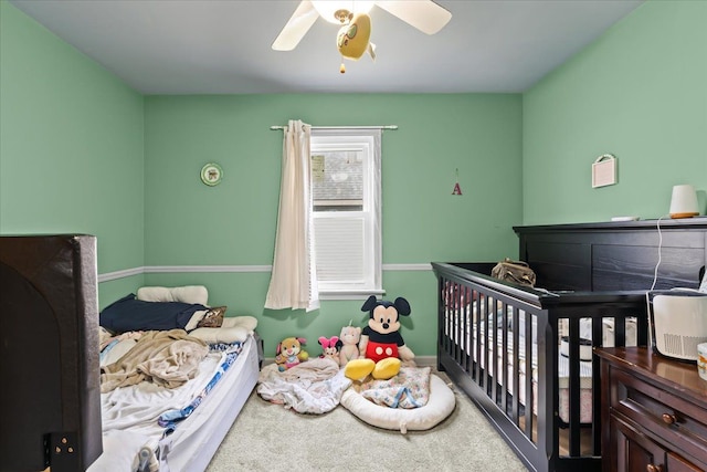 bedroom featuring ceiling fan