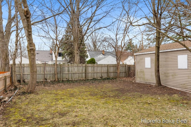 2100 Dawson Ave NE, Grand Rapids, MI 49505 - view of yard with a fenced backyard