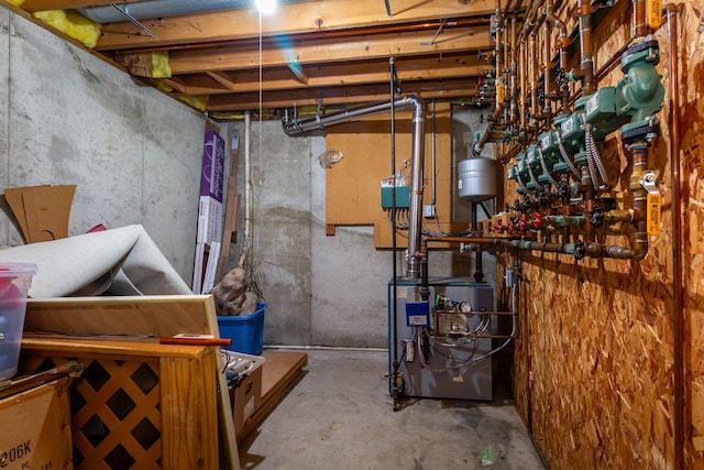 1405 S Sashabaw Rd, Ortonville, MI 48462 - unfinished below grade area with a heating unit