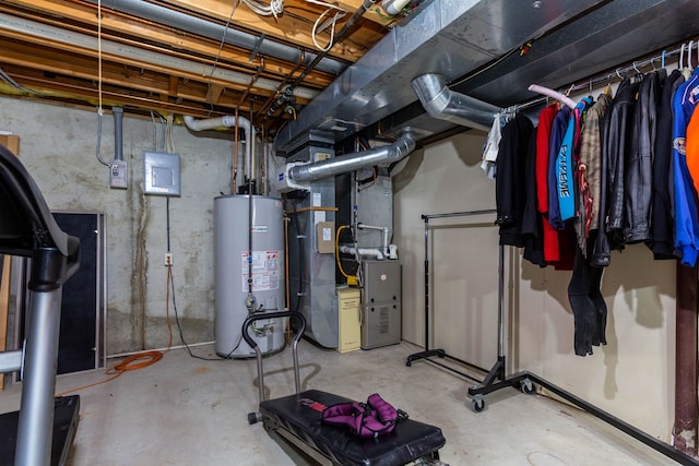 1405 S Sashabaw Rd, Ortonville, MI 48462 - unfinished below grade area with heating unit and water heater