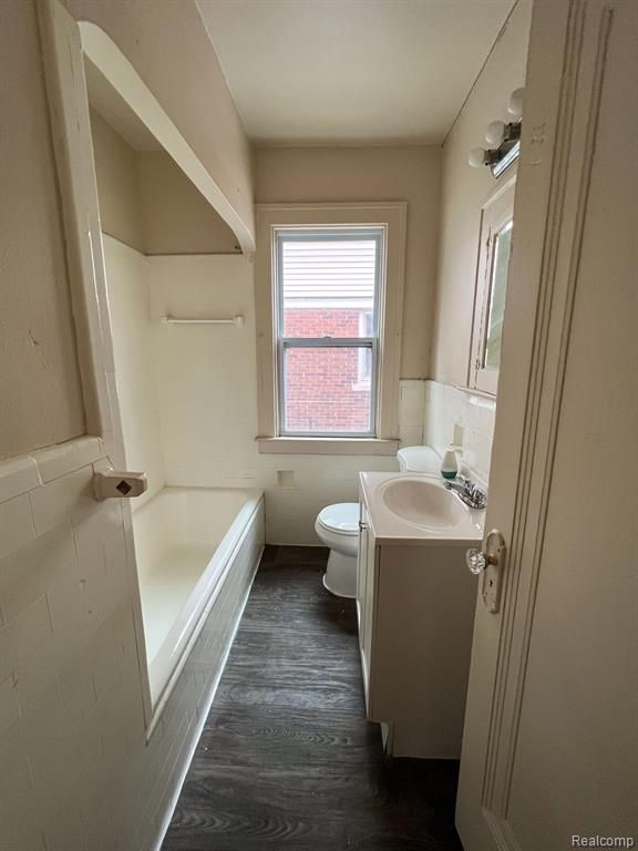 12572 Rosemary St, Detroit, MI 48213 - photo 14
