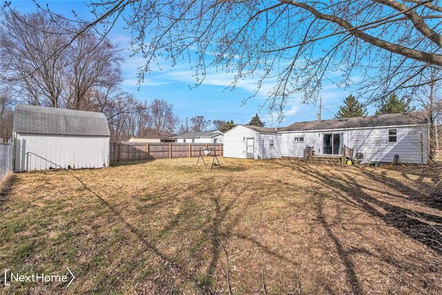 2076 Ala St, Burton, MI 48519 - photo 16