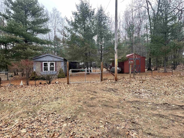 7548 Donna St, Lake, MI 48632