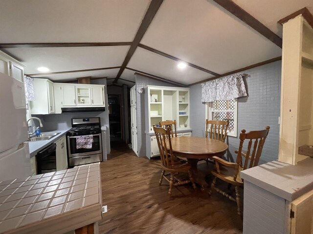 7548 Donna St, Lake, MI 48632