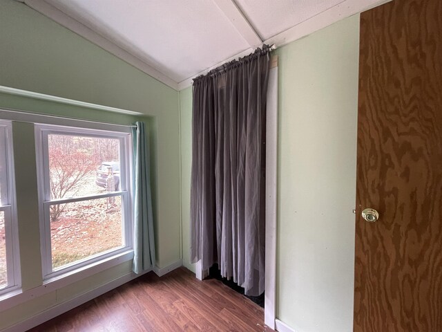 7548 Donna St, Lake, MI 48632