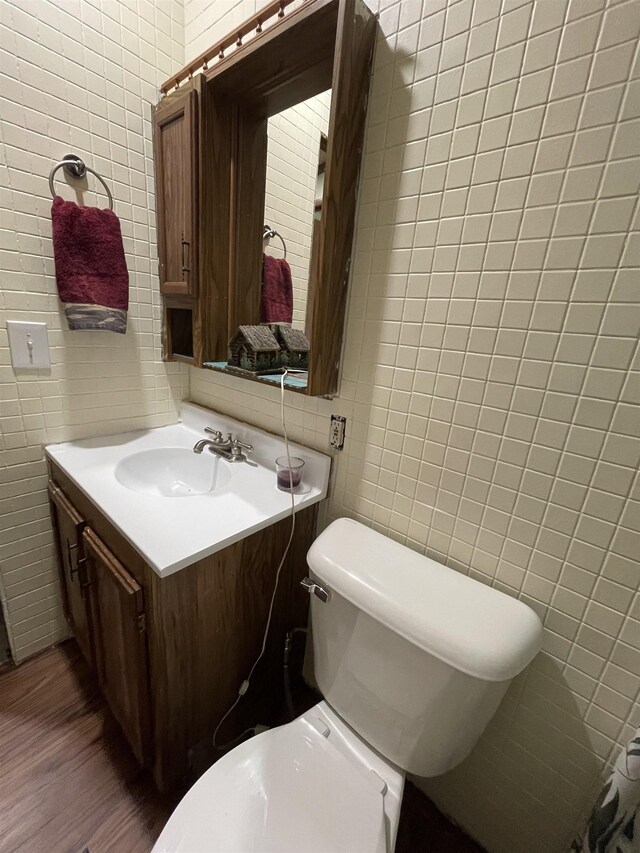 7548 Donna St, Lake, MI 48632