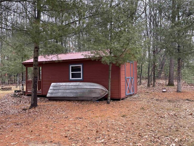 7548 Donna St, Lake, MI 48632