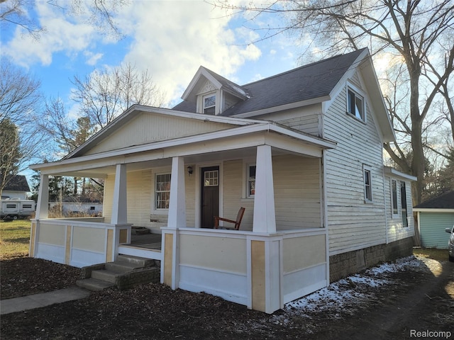 3685 Main St, Akron, MI 48701 - view of front facade featuring a porch