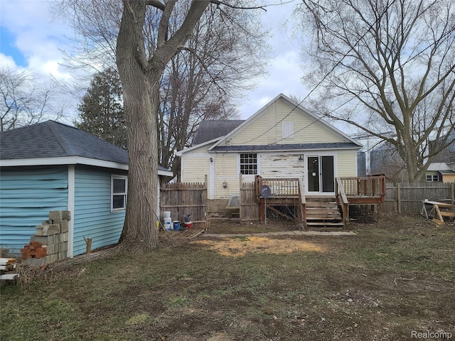 3685 Main St, Akron, MI 48701 - back of house with a wooden deck