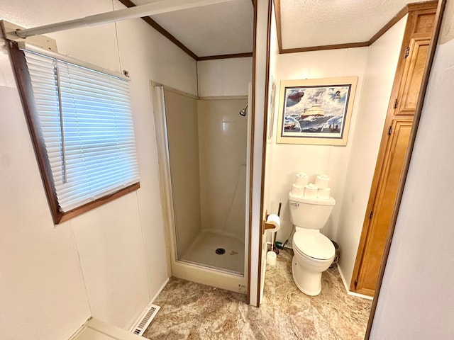13027 Norman Rd, Brockway, MI 48097 - bathroom featuring toilet, a stall shower, crown molding, and baseboards