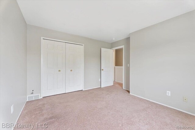 20109 Cumberland, Brownstown, MI 48183 - unfurnished bedroom featuring carpet flooring and a closet