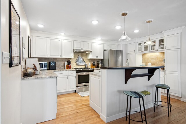 400 W Broadway, Suttons Bay, MI 49682
