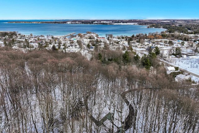 400 W Broadway, Suttons Bay, MI 49682