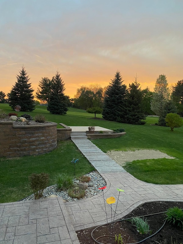 4594 Clifford Rd, Brighton, MI 48116 - surrounding community with a yard