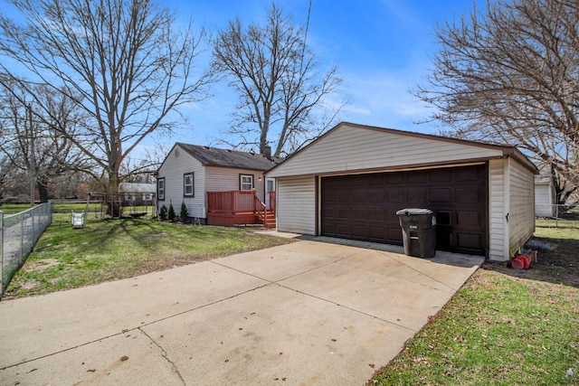 26410 Beverly Rd, Taylor, MI 48180 - view of detached garage