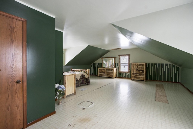 31585 Michigan Ave, Leonidas, MI 49066 - bonus room featuring vaulted ceiling