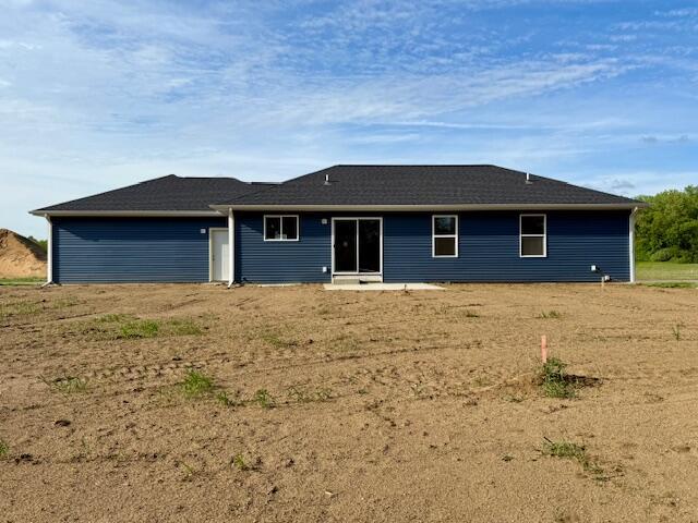 3220 Signal Point Dr, Allegan, MI 49010 - view of rear view of property