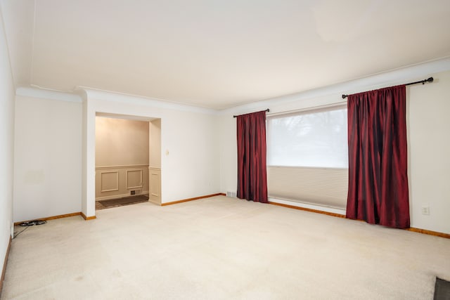 341 Ridgemont Rd, Grosse Pointe Farms, MI 48236 - empty room featuring carpet floors and visible vents
