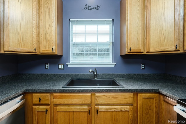 5200 Addington Dr Unit 49, Commerce Twp, MI 48390 - photo 14