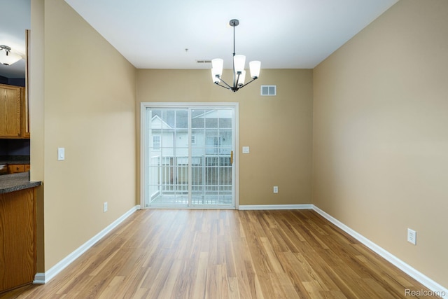 5200 Addington Dr Unit 49, Commerce Twp, MI 48390 - photo 7