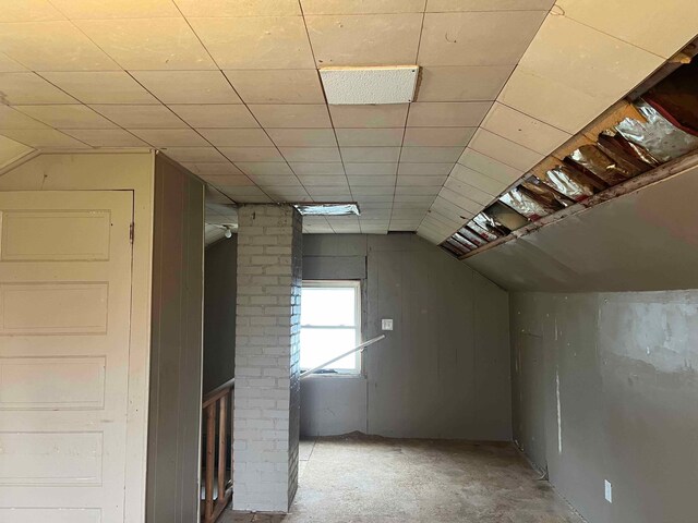 bonus room with vaulted ceiling
