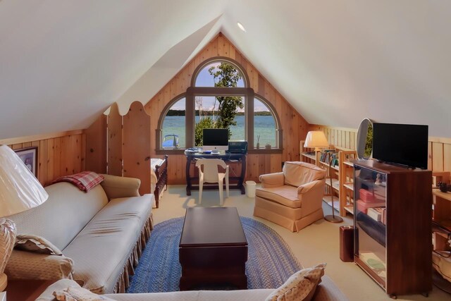 4537 E Duck Lake Rd, Lake Leelanau, MI 49653