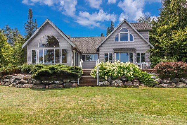 4537 E Duck Lake Rd, Lake Leelanau, MI 49653
