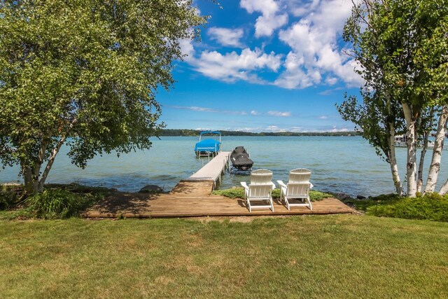 4537 E Duck Lake Rd, Lake Leelanau, MI 49653