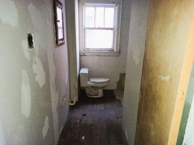 3741 Tyler St, Detroit, MI 48238 - bathroom featuring toilet
