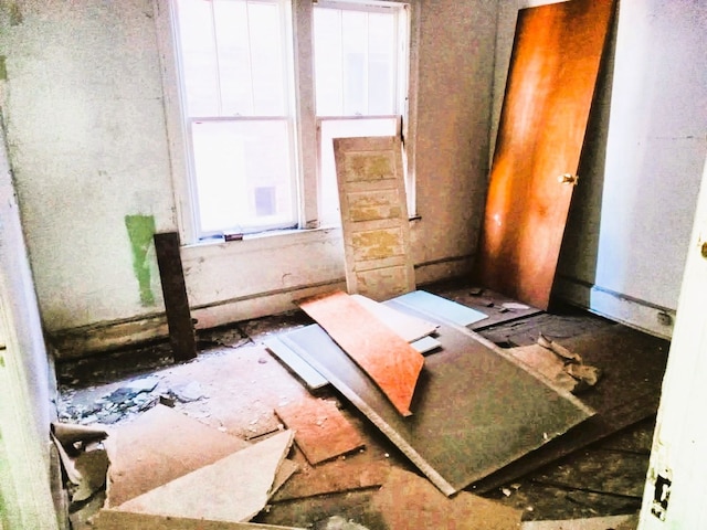 3741 Tyler St, Detroit, MI 48238 - interior space