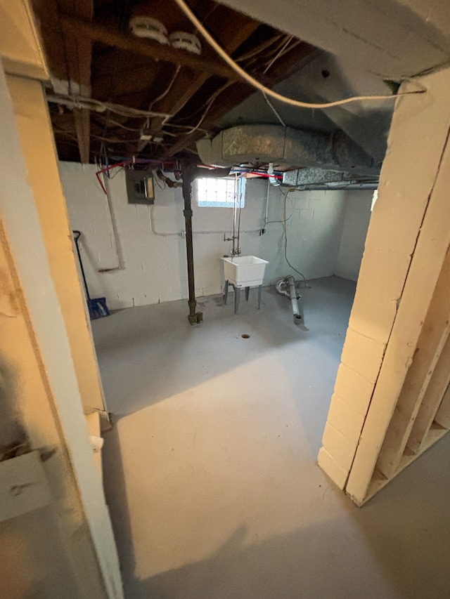 18484 Ashton Ave, Detroit, MI 48219 - below grade area with a sink and electric panel