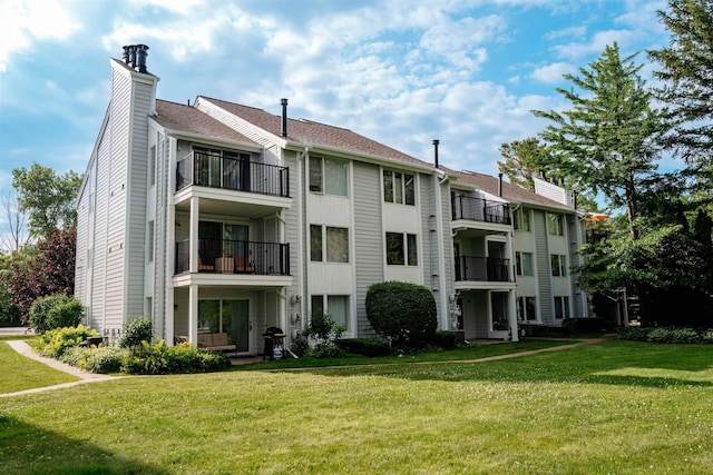 750 Centre Pl, Traverse City, MI 49686 - view of property