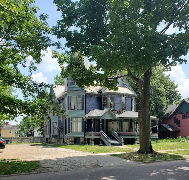 324/316 Stuart, Kalamazoo, MI 49007 - photo 1