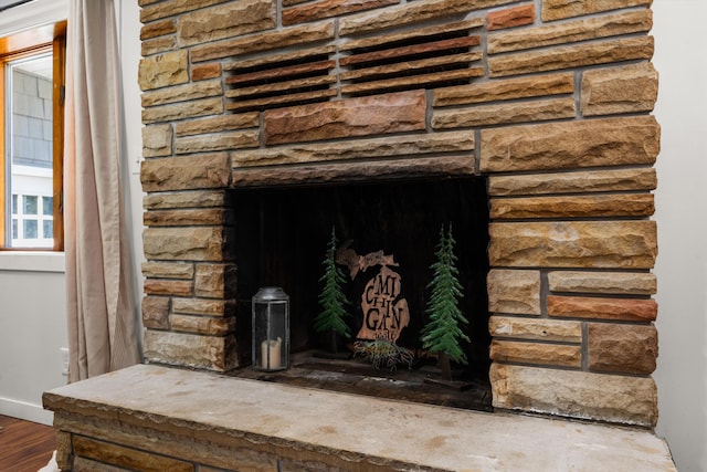 interior details with wood finished floors