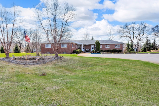 27036 Sandy Hill Ln, New Hudson, MI 48165 - photo 1